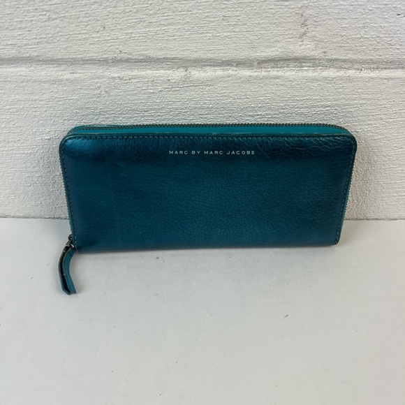 Marc by Marc Jacobs Teal Wallet - Picture 1 of 8